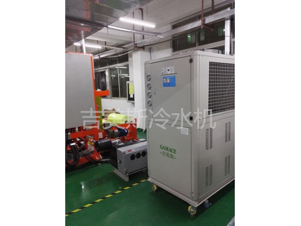 簡(jiǎn)析圓柱型鋰離子電池型號(hào)尺寸和充電方法